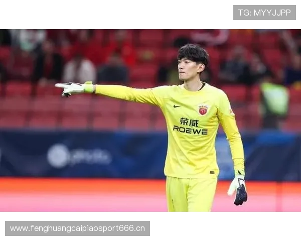 2-1！中超榜首易主：武磊梅开二度，海港反超同城死敌登顶